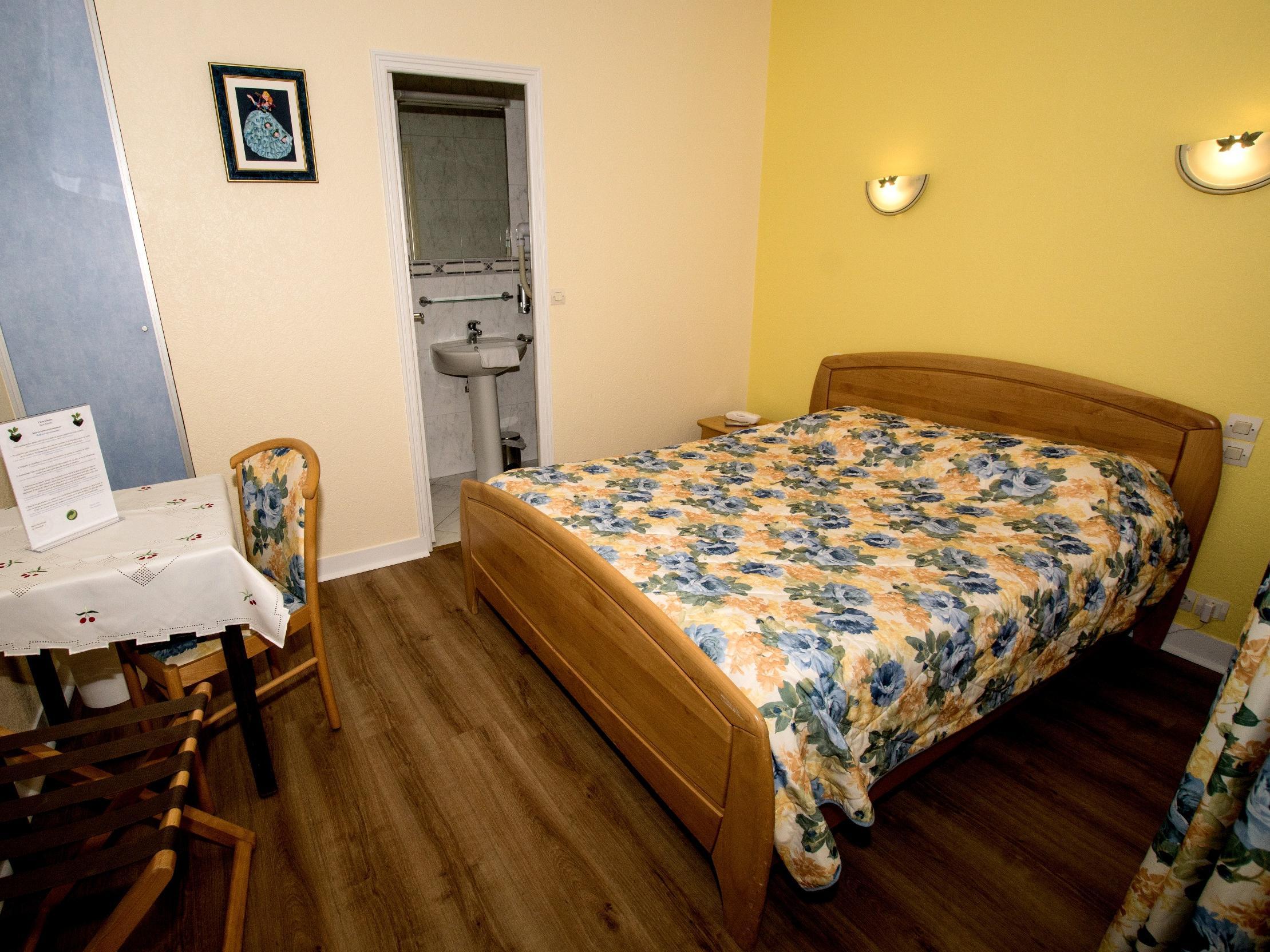 Hotel Le Plat D'Etain Brou Экстерьер фото