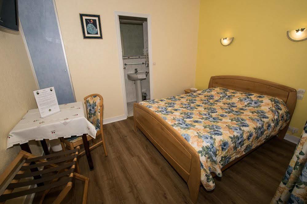 Hotel Le Plat D'Etain Brou Экстерьер фото